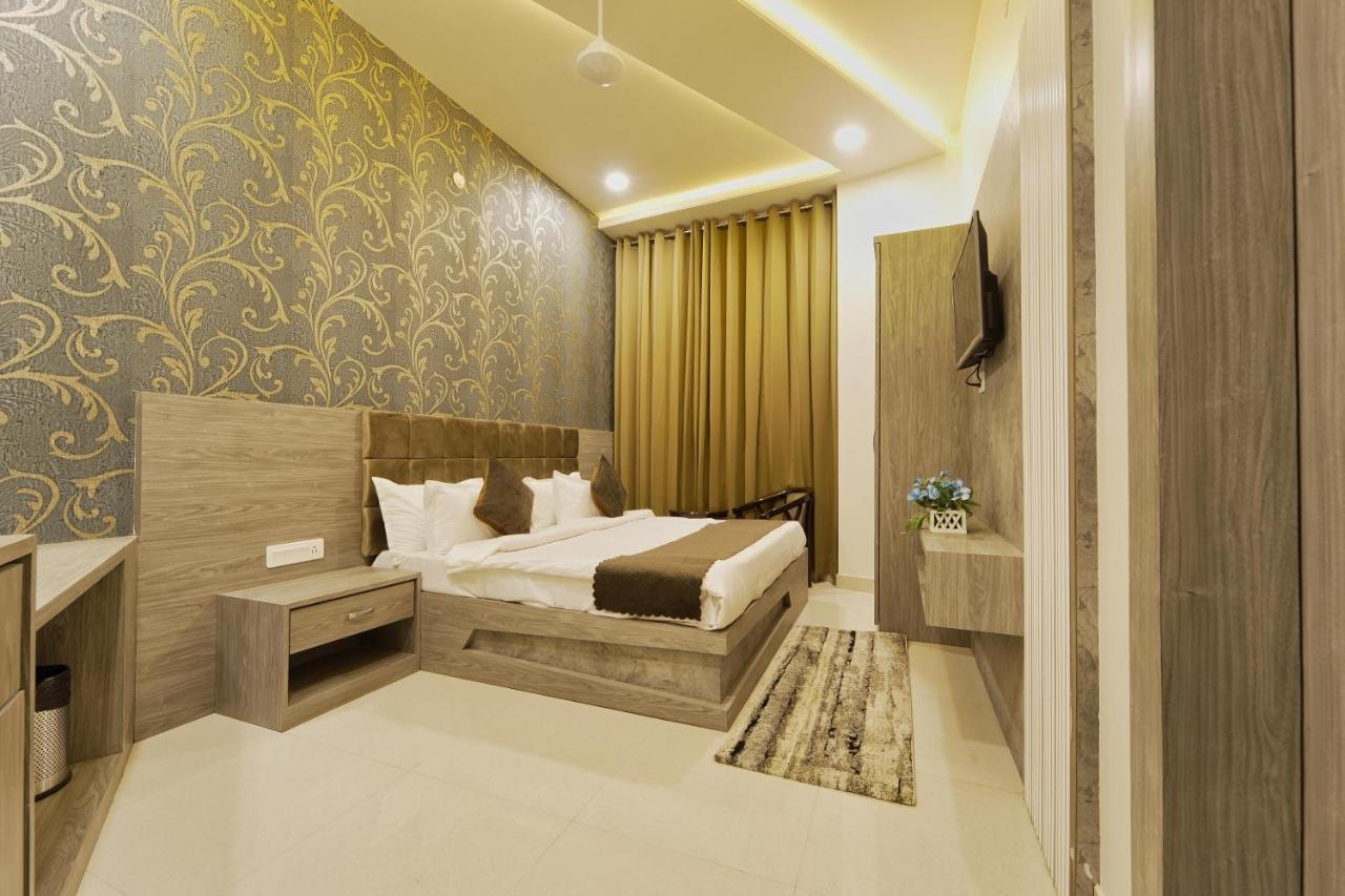 Hotel Ajmer Sheraton Zewnętrze zdjęcie