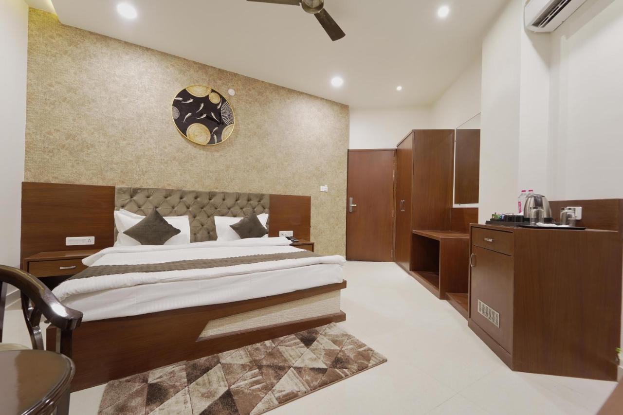Hotel Ajmer Sheraton Zewnętrze zdjęcie